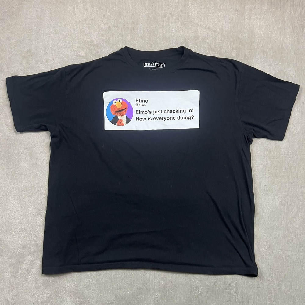 Sesame Street Shirt Mens 2XL Black Elmo Checking In Twitter Meme Graphic Tee